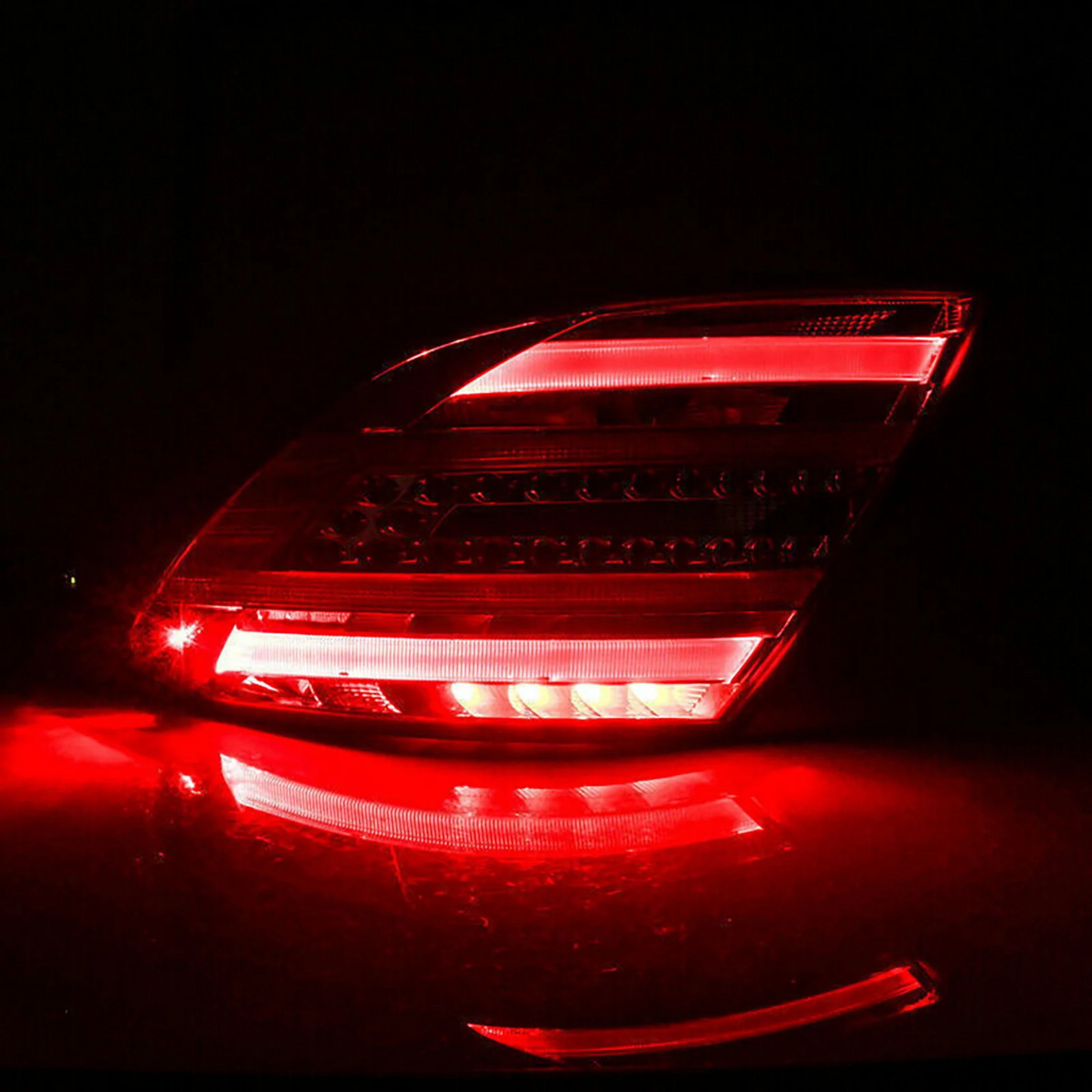FOR 2011-2014 MERCEDES BENZ W204 TAIL LIGHTS C63 AMG STYLE