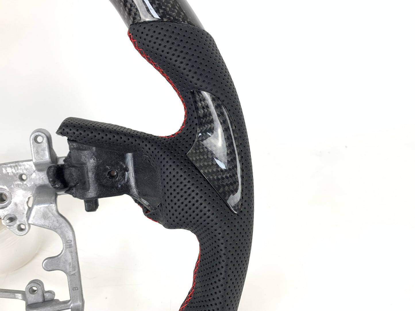 FOR 2014-2021 TOYOTA TACOMA/ 4RUNNER/ TUNDRA CARBON FIBER & LEATHER STEERING WHEEL