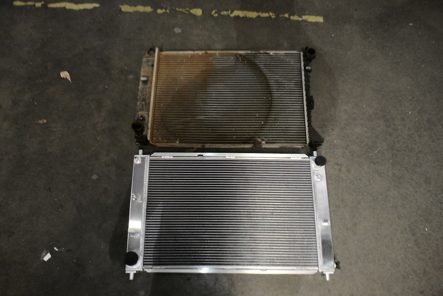 Megan Racing T-6061 Aluminum TRI Core 3-Row Radiator For 1997-2004 Ford Mustang MT (SN95 Gen4)