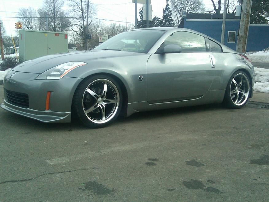 Megan Racing Lowering Spring Coil Kit (1.25" Drop) For 03-09 Nissan 350Z/03-07 Infiniti G35