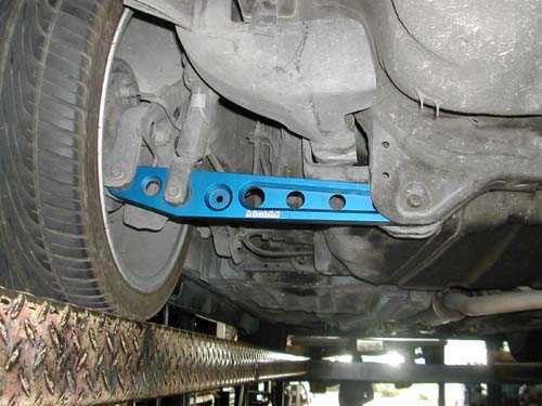 Megan Racing Rear Lower Control Arm for Honda Civic 96-00 – MRS-CA-HC96