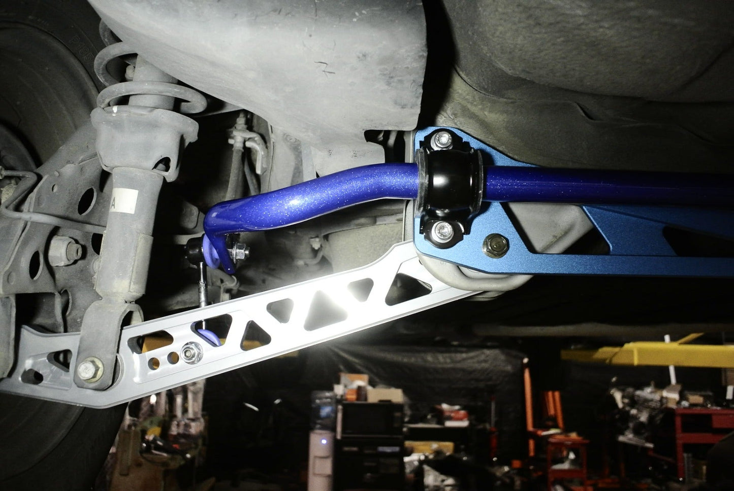 Megan Racing Rear Sway Bar + Brace Kit for Honda Civic 1996-2000 – MRS-HA-0491