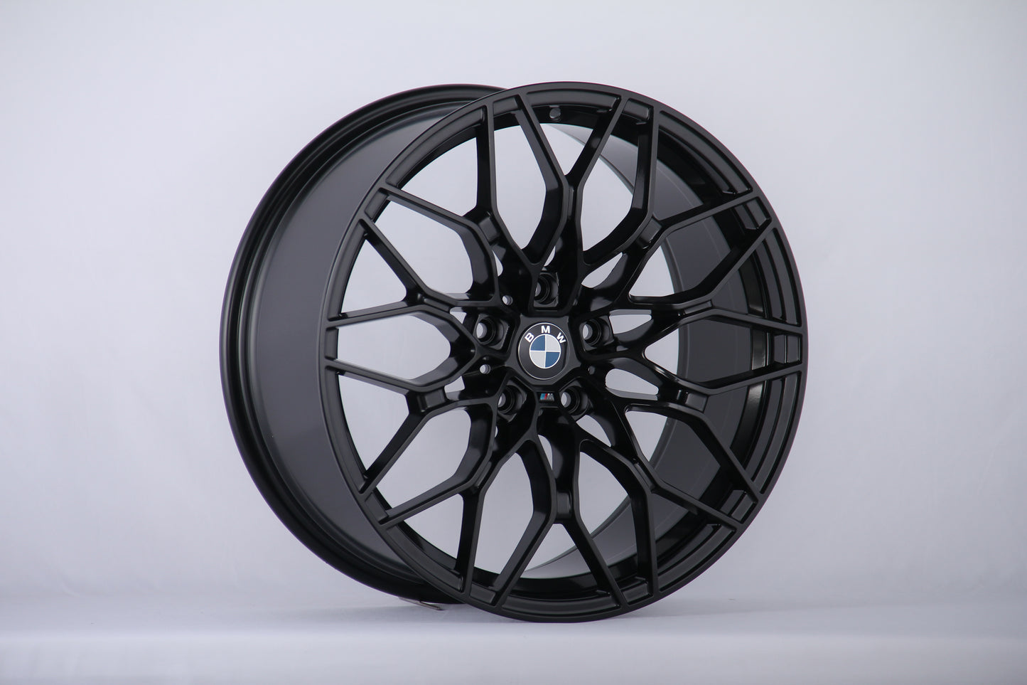 MS05 | Gloss Black