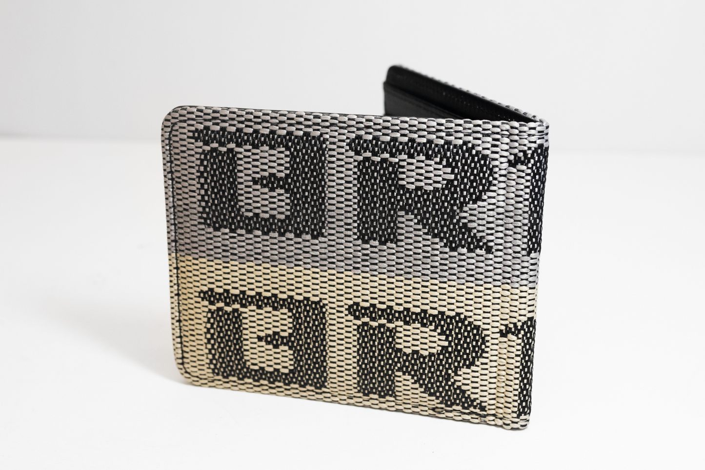 BRIDE Gradation Wallet