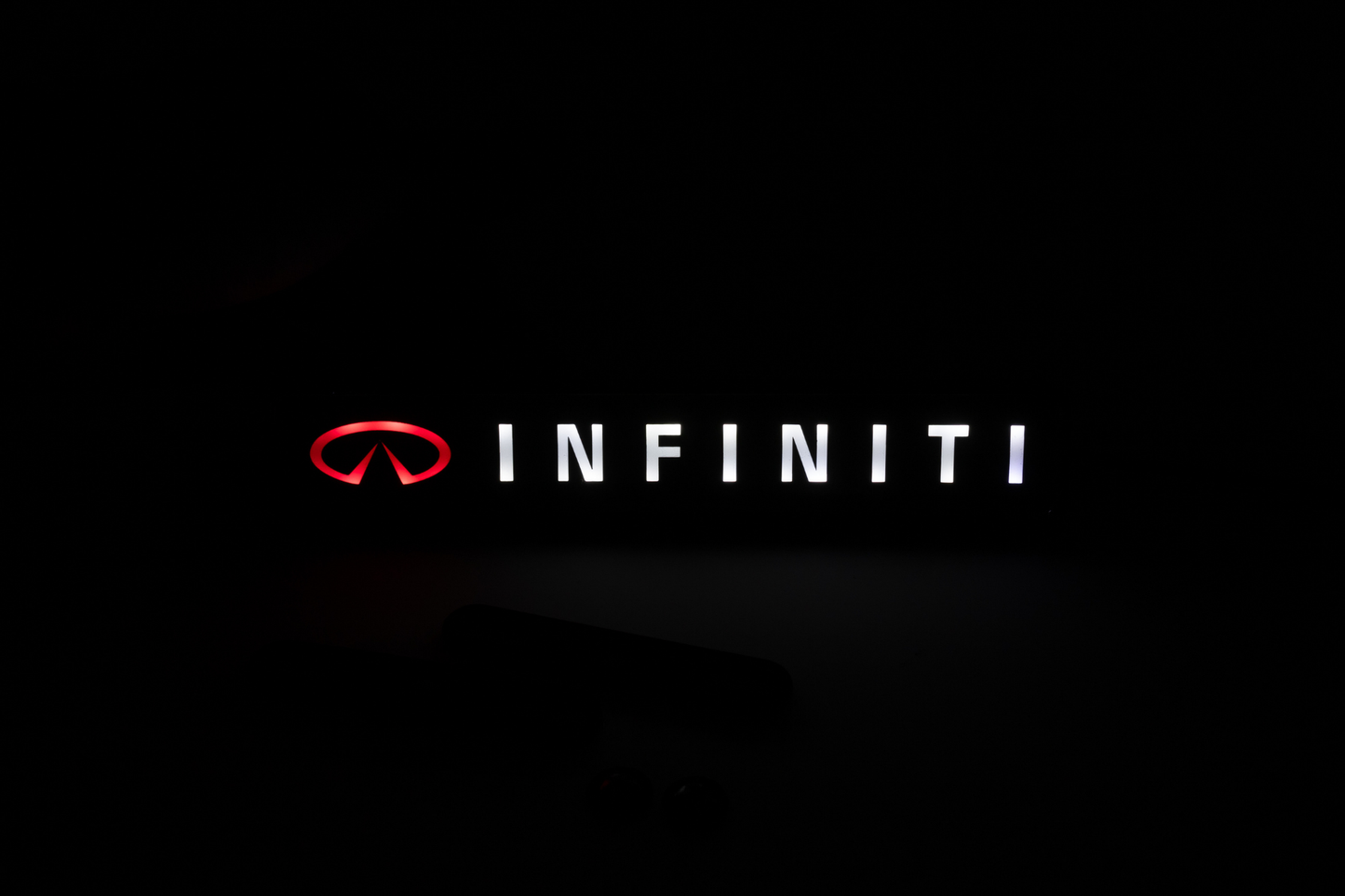 Infiniti LED Light Car Front Grille Name Badge Illuminated Emblem