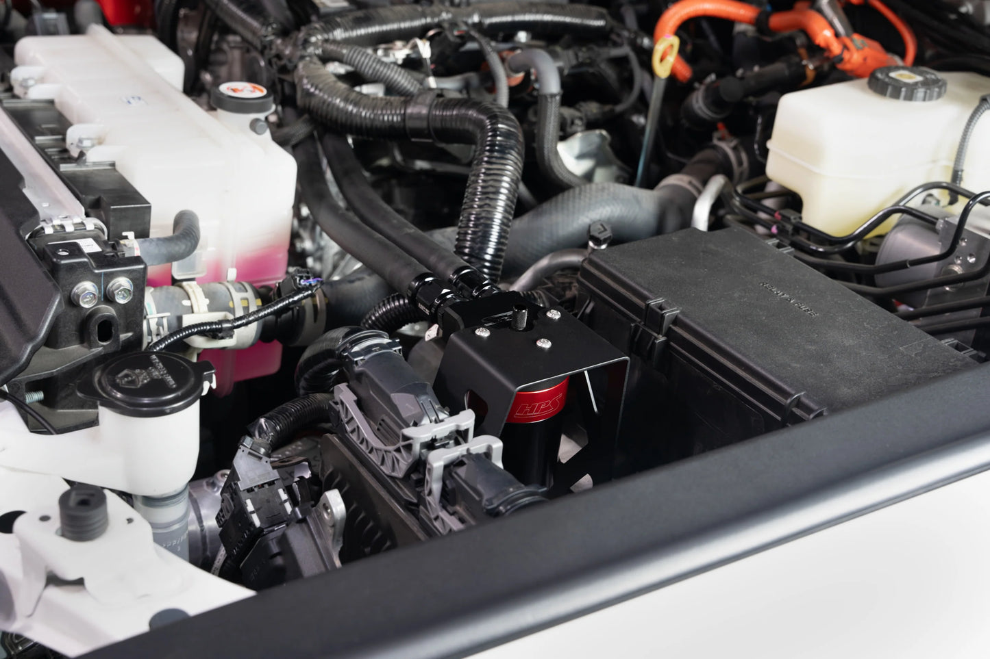 HPS Performance Black/Red 147ML Oil Catch Can w/Mount Bracket For 24-26 Toyota Land Cruiser J250 / Tacoma N400 2.4L Turbo
