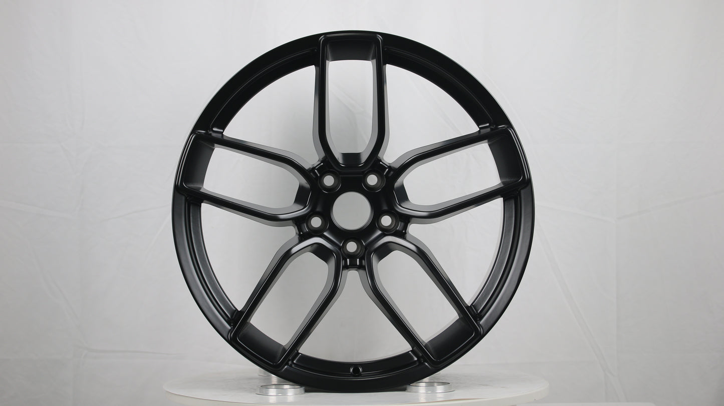 DG02 | Matte Black