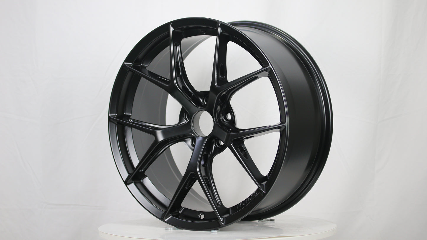 BTS-01 | Gloss Black