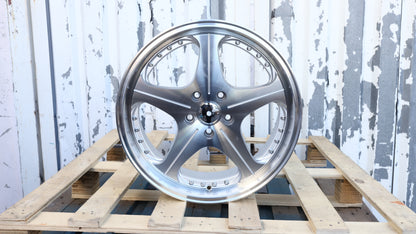 LEO-1 | Silver Machined Face