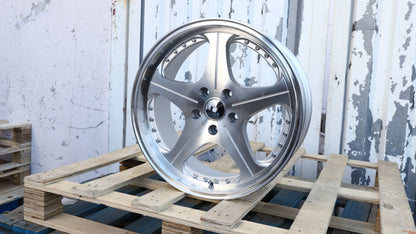 LEO-1 | Silver Machined Face