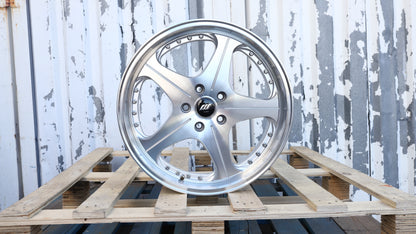 LEO-1 | Silver Machined Face