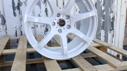 WKS-5 | White