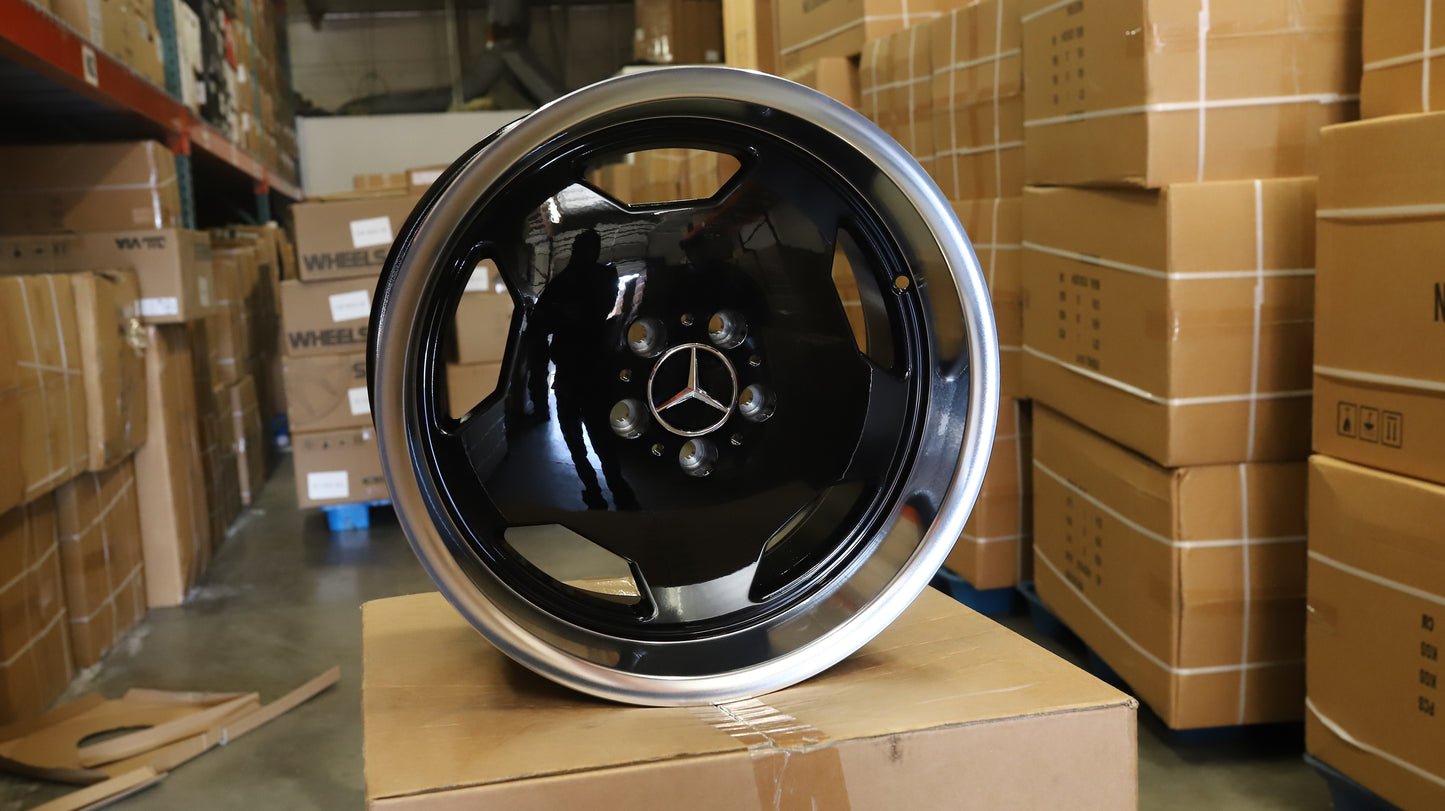 MB02 | Gloss Black Machined Lip