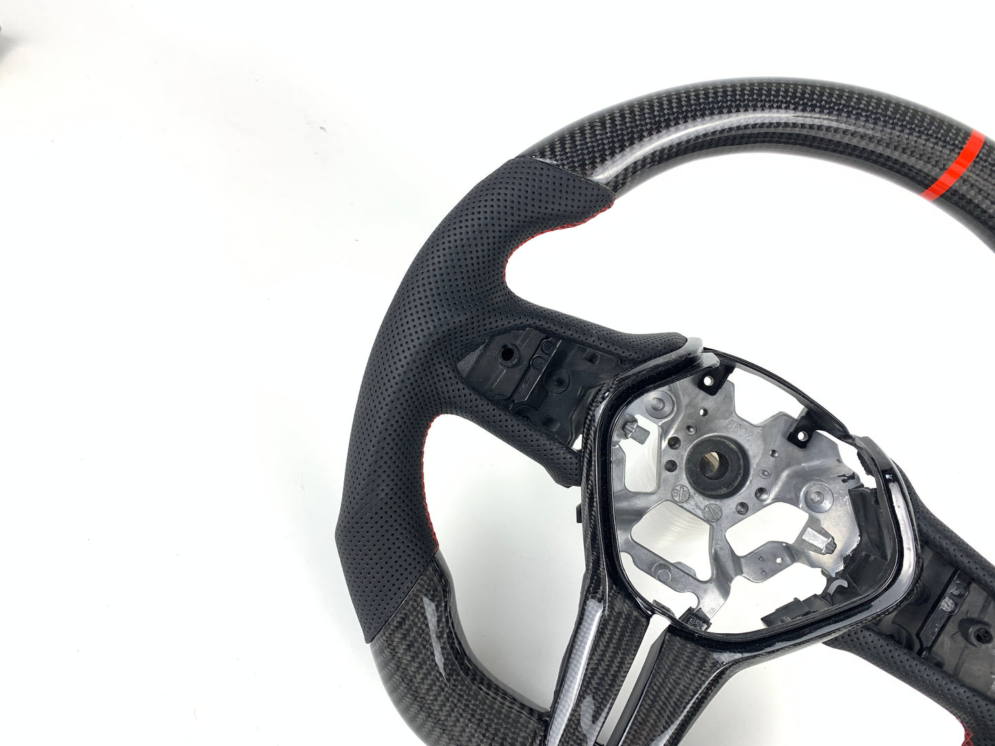 FOR INFINITI Q50 2019+/ Q60 2017+ CARBON FIBER & LEATHER STEERING WHEEL