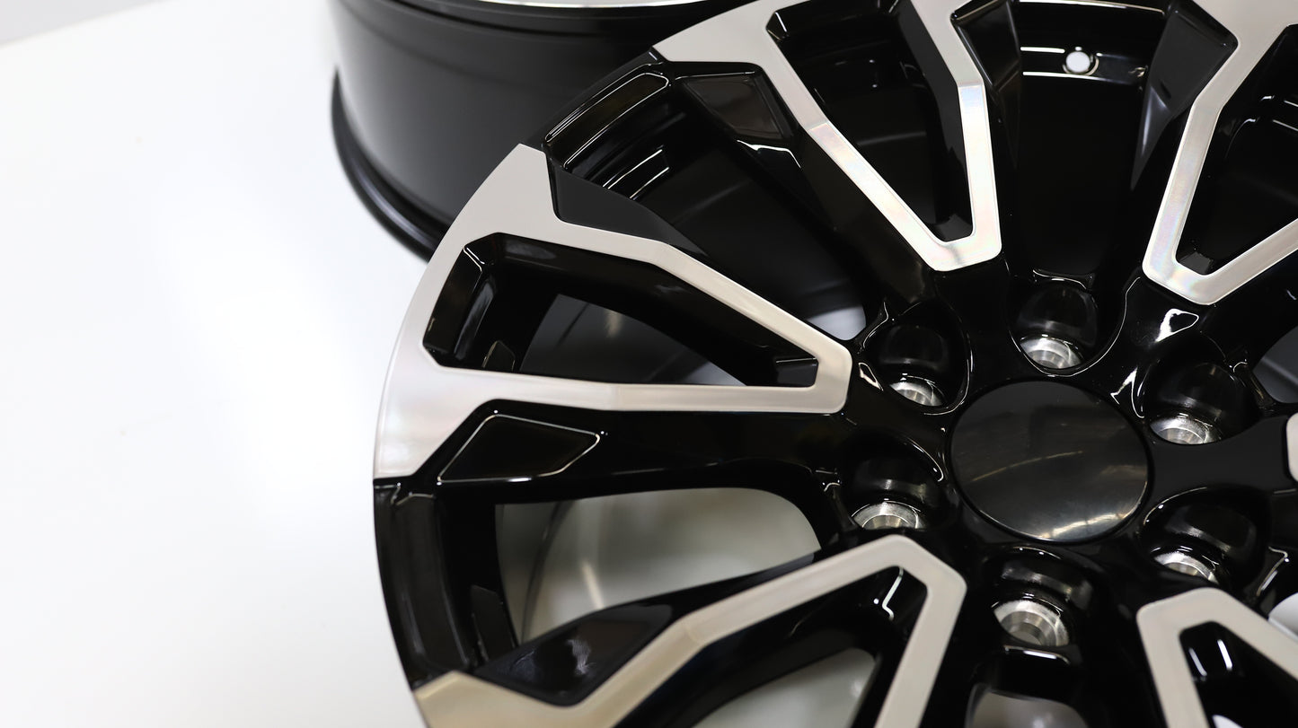 GM02 | Black Machined Face