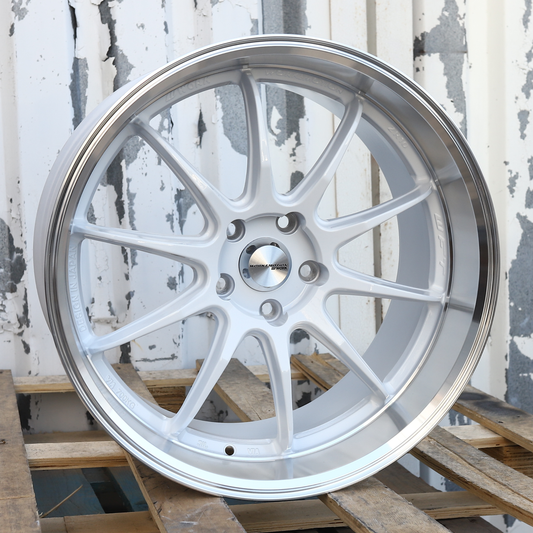 19x10.5" Gloss White Machine Lip Wheels (5x113)