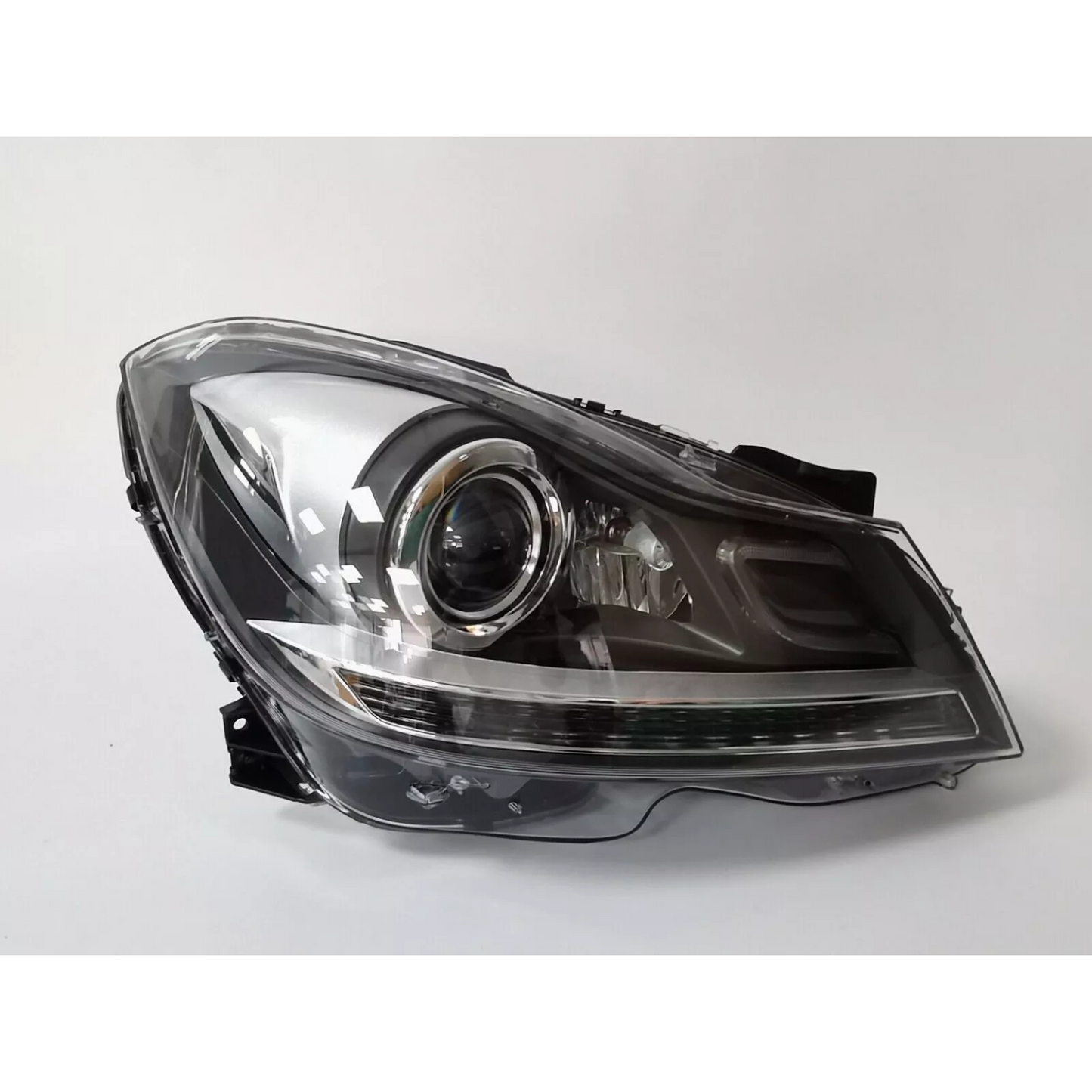 FOR 2012-2014 MERCEDES BENZ W204 PROJECTOR LED DRL HEADLIGHTS C63 AMG STYLE