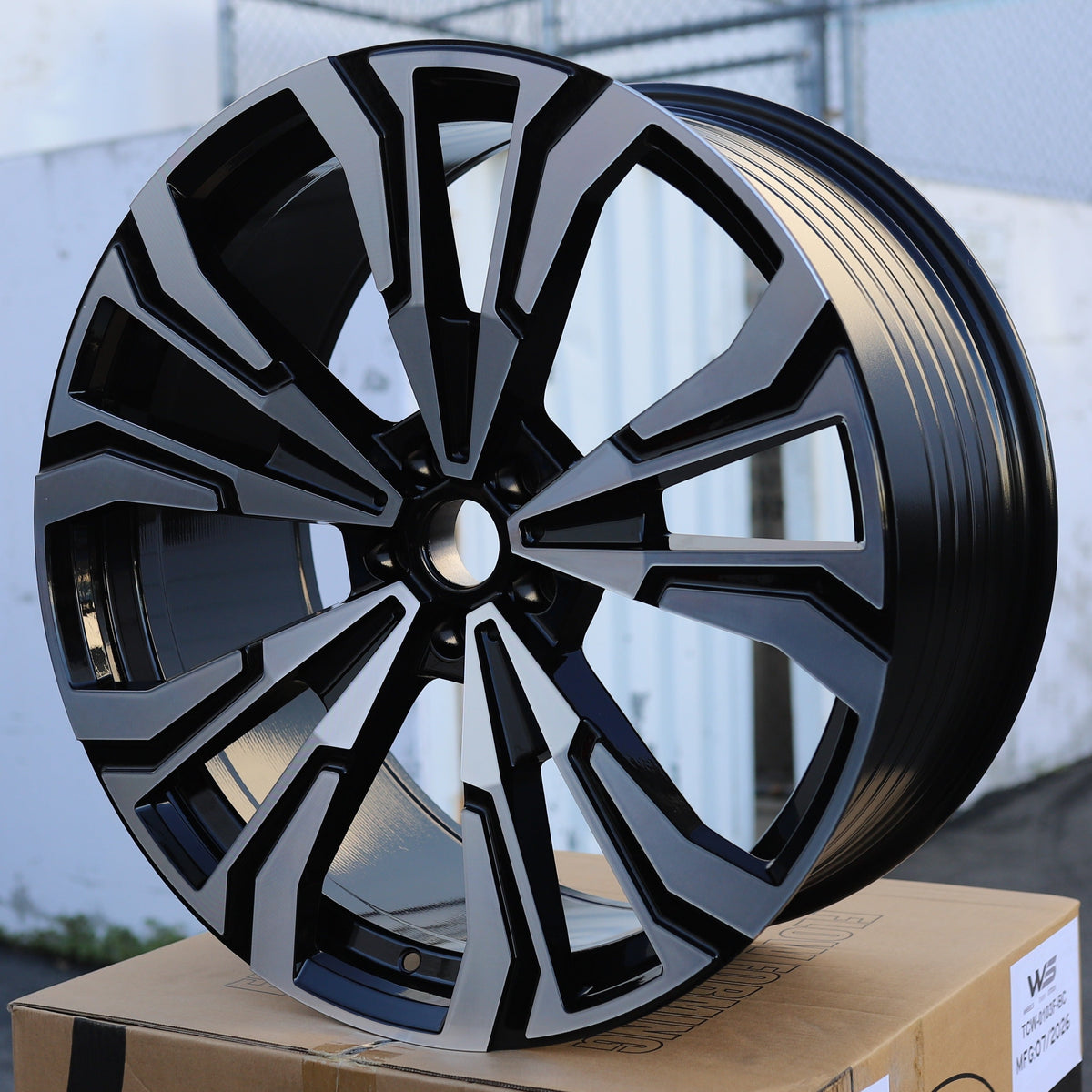 MS17 | Black Machined Face