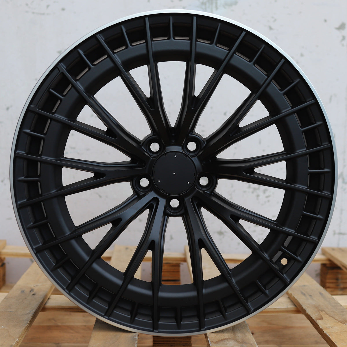 MB23 | Satin Black Machined Lip