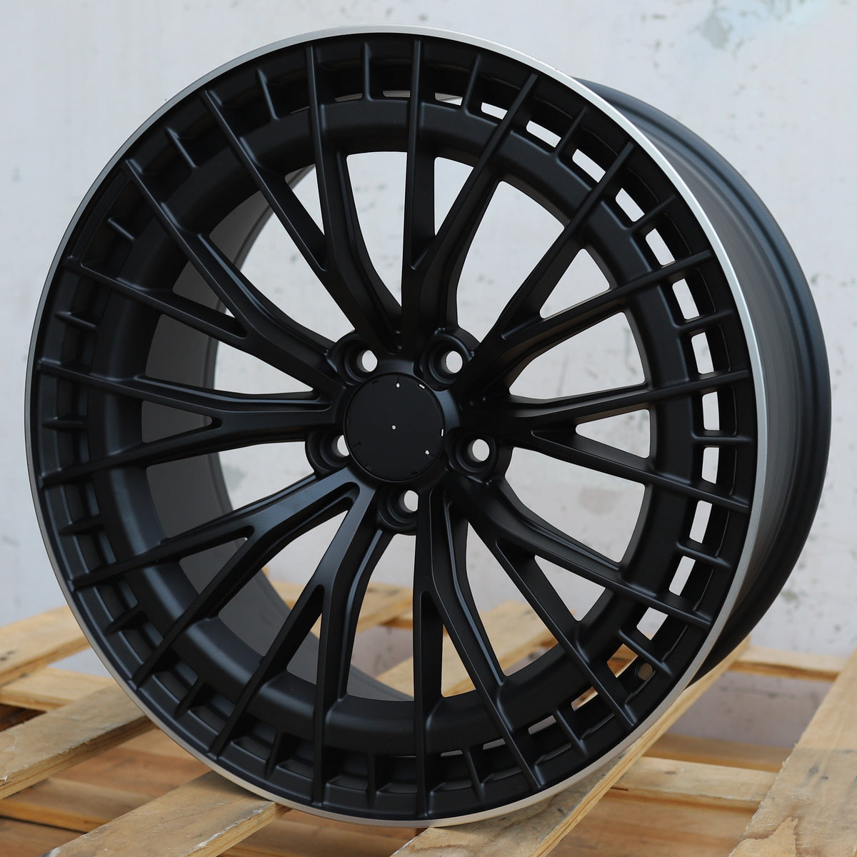 MB23 | Satin Black Machined Lip