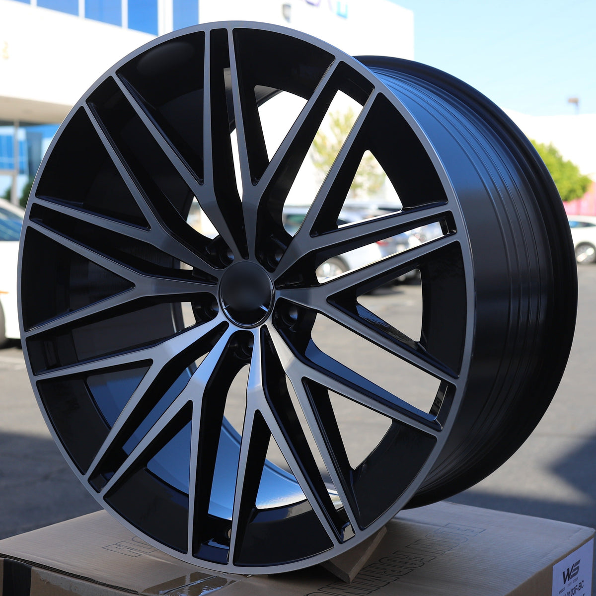 MB25 | Black Machined Face
