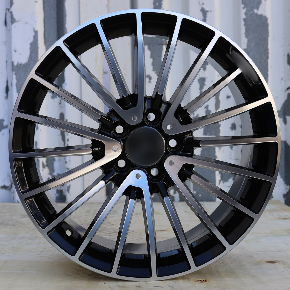 MB15 | Black Machined Face