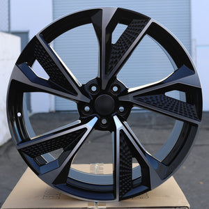 AU04 | Black Machined Face