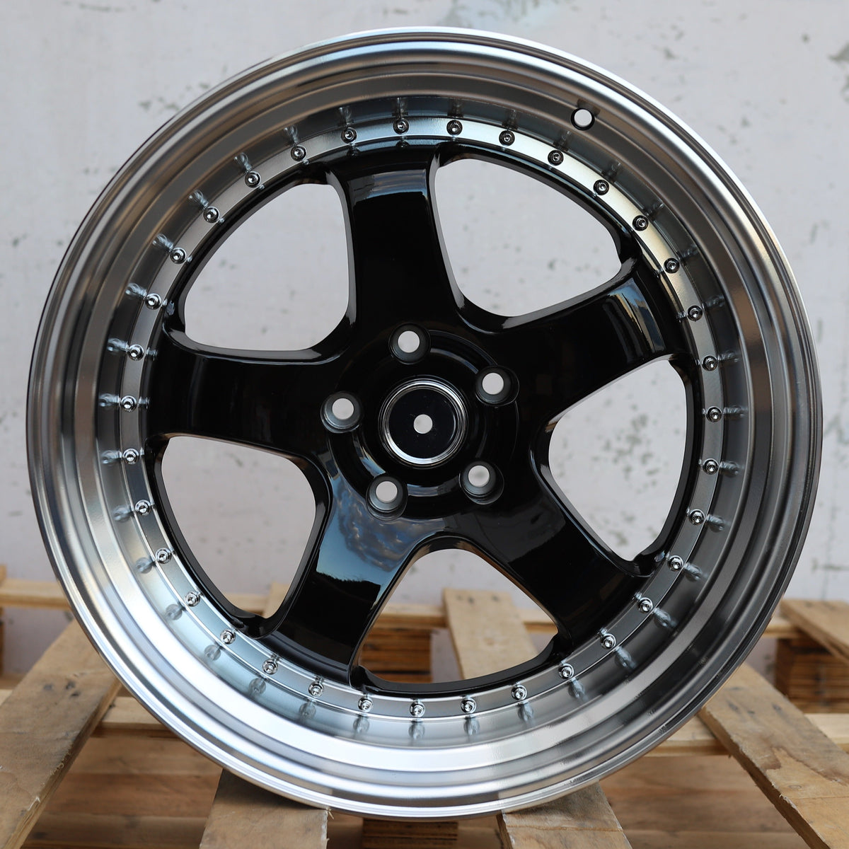 WKS-2 | Black Machined Side + Silver Rivet
