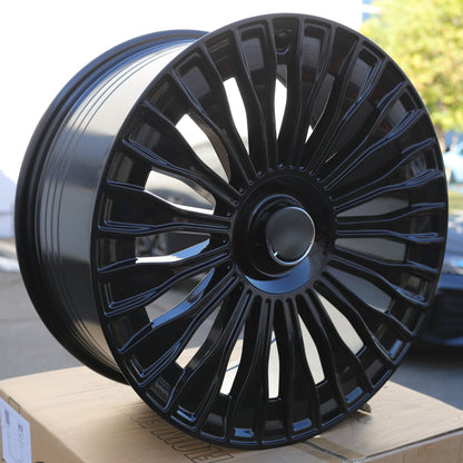 MB08 | Black