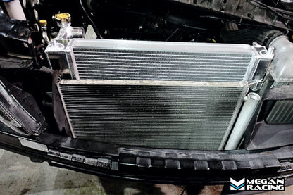 Megan Performance Aluminum Radiator w/ Cap For 2011-2014 Hyundai Sonata 2.0L Turbo YF