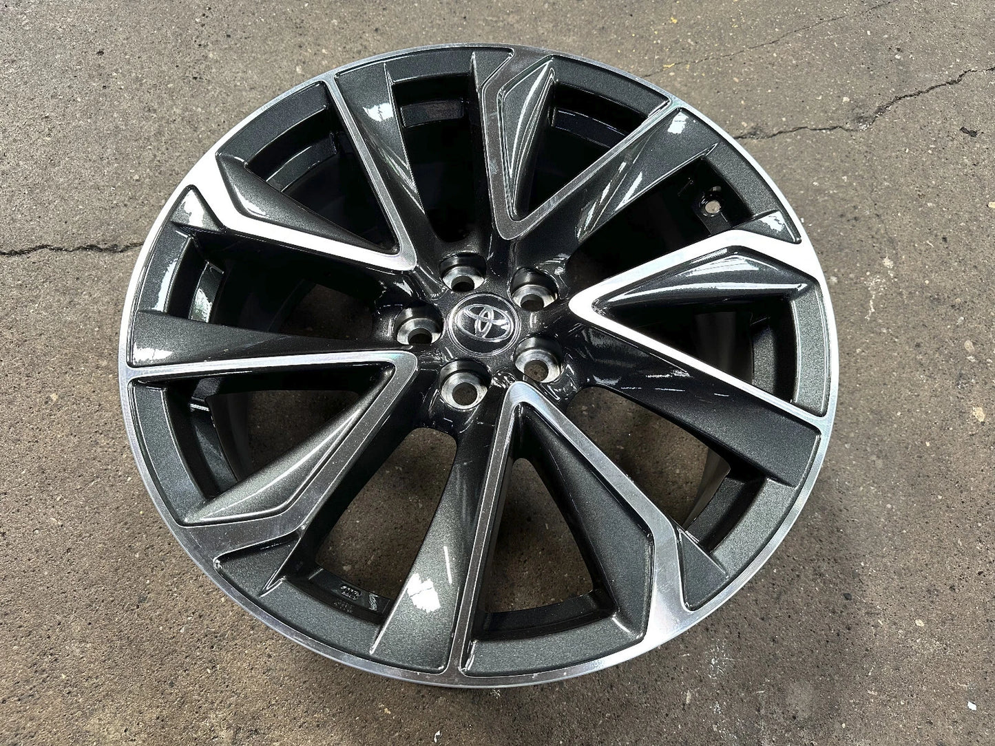 18x8" TOYOTA COROLLA SPORT Hatchback Hybrid Wheels (5x100) Fits GT86 PRIUS BRZ