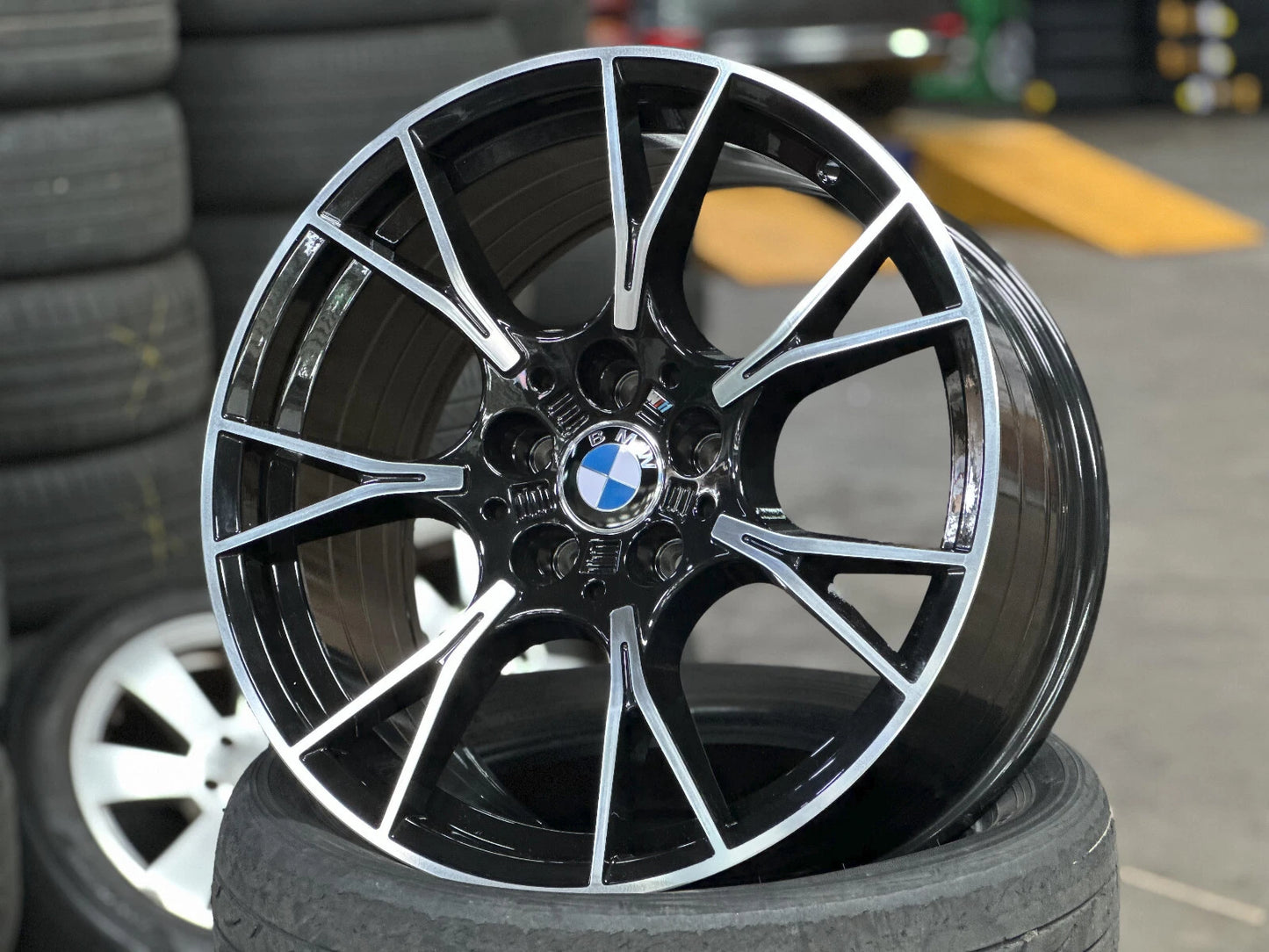 18"x8" / 18"x9" M-Sports Design Wheels (5x112) Fits BMW G20 330i G30 X1 F48